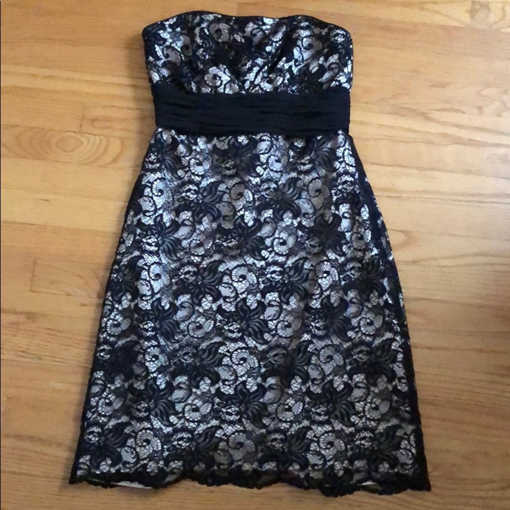 White House Black Market Lace Strapless Dress